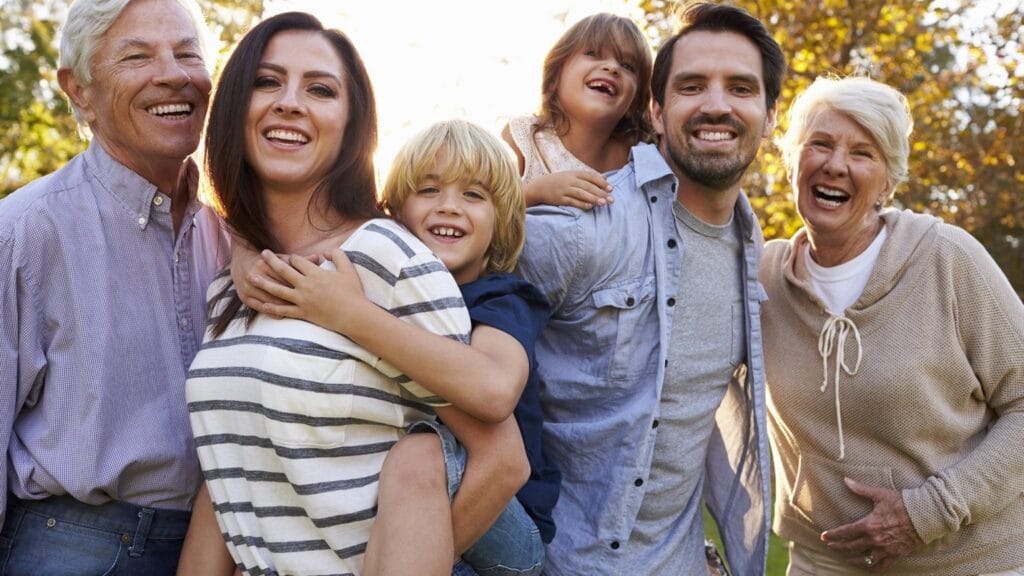 CÁC CHƯƠNG TRÌNH ĐỊNH CƯ CANADA 2022 VÀ VISA, LỢI ÍCH, NGÀNH NGHỀ. 7 Visa Úc 188B