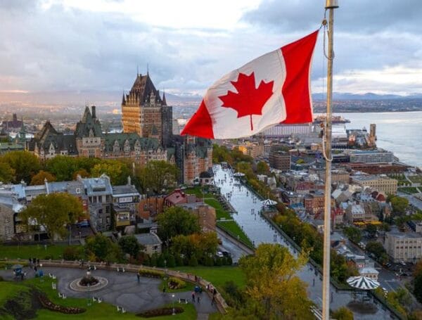 Tăng dân số của Canada