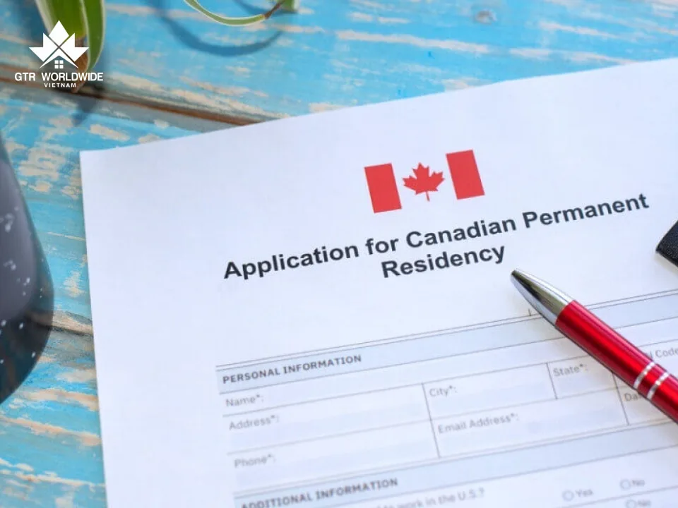 ban-biet-gi-thuong-tru-nhan-canada