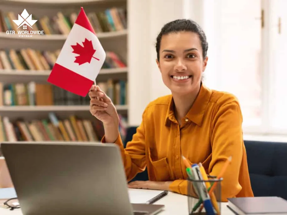 Cập nhật thông tin các vị trí tuyển dụng việc làm Canada 2023 4 viec-lam-canada-co-xu-huong-tiep-tuc-tang