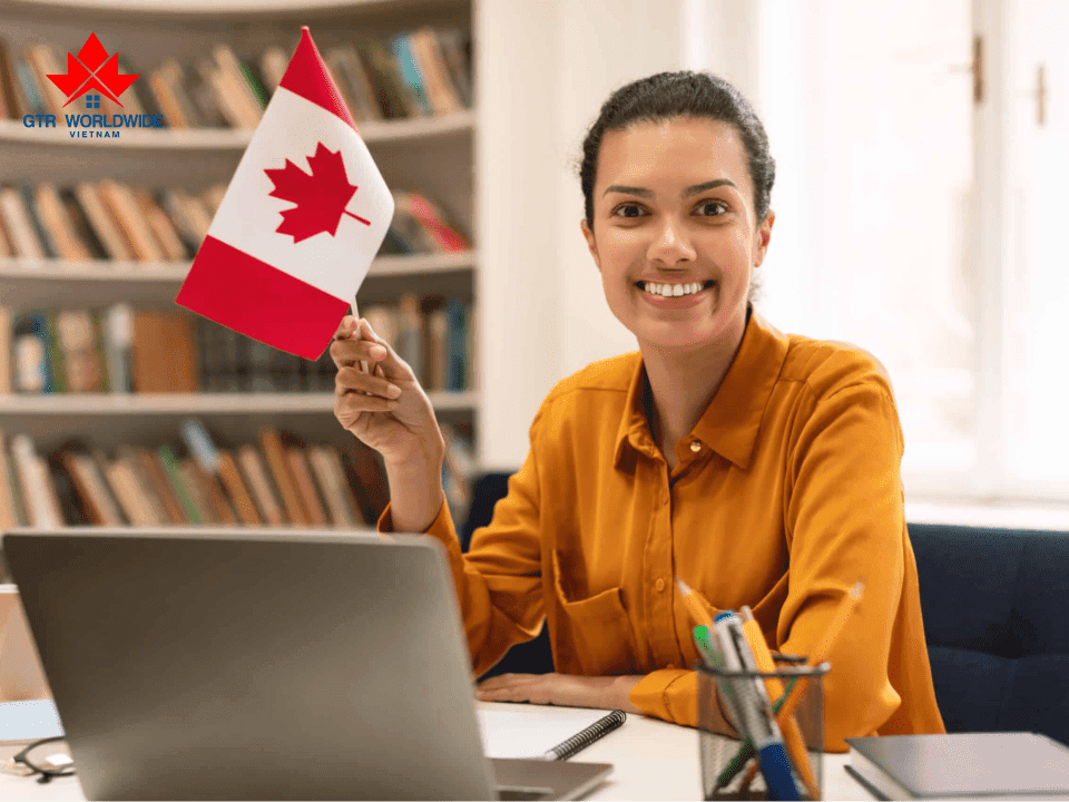 viec-lam-dinh-cu-canada-la-gi