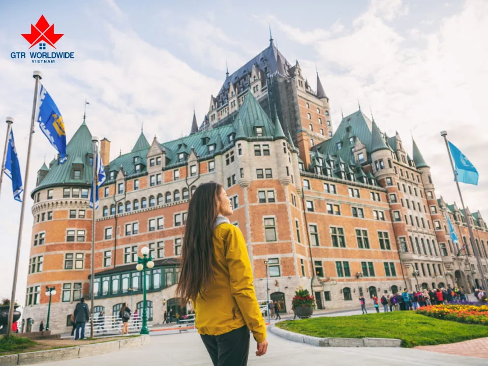 Bạn biết gì về “Định cư Canada diện tay nghề”? 1 dinh-cu-canada-dien-tay-nghe-duoc-nhieu-nguoi-quan-tam