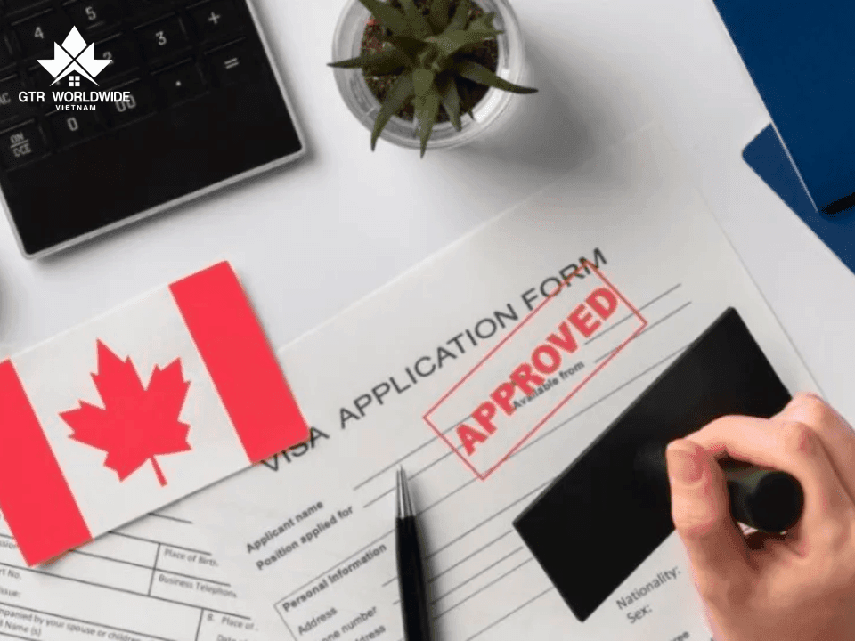 nộp hồ sơ định cư canada diện pnp