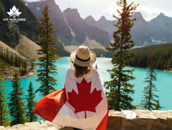 ứng viên được cấp phép định cư Canada diện OINP
