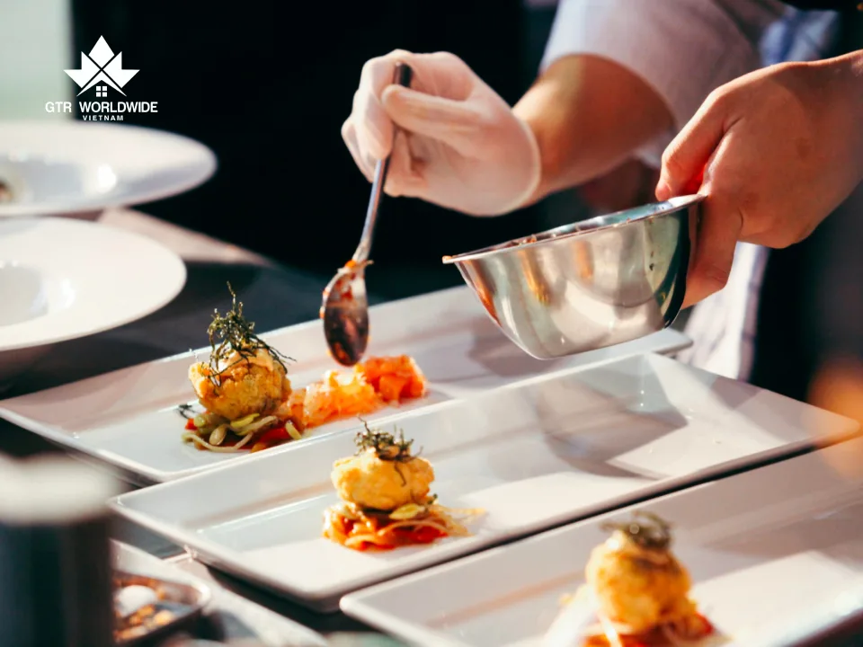 ứng viên cần phải có tính sáng tạo, tỉ mỉ khi du học nghề bếp tại canada