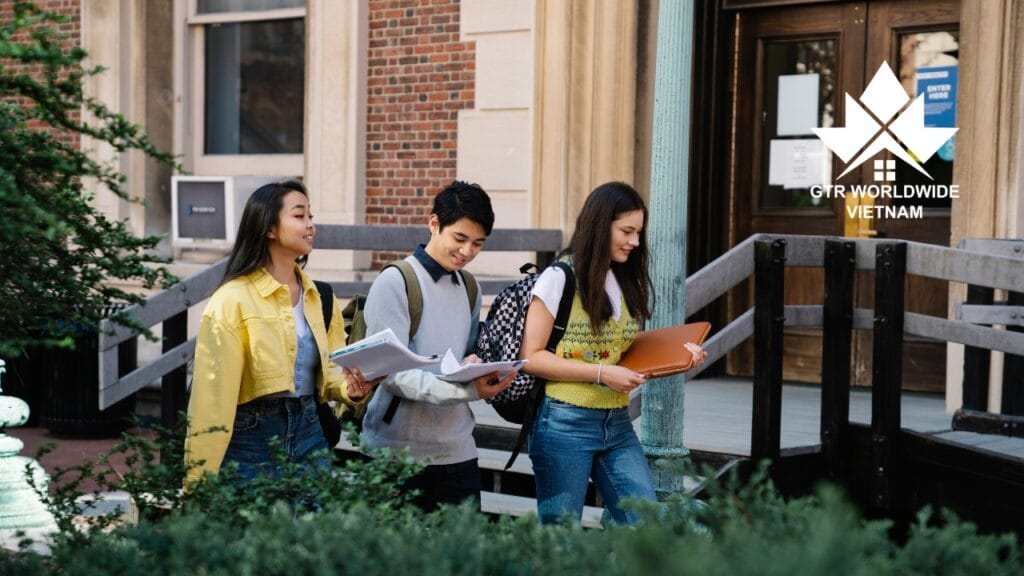 2 lựa chọn việc làm cho du học sinh: On-campus hay Off-campus jobs 1 Việc làm cho du học sinh: On-campus hay Off-campus jobs