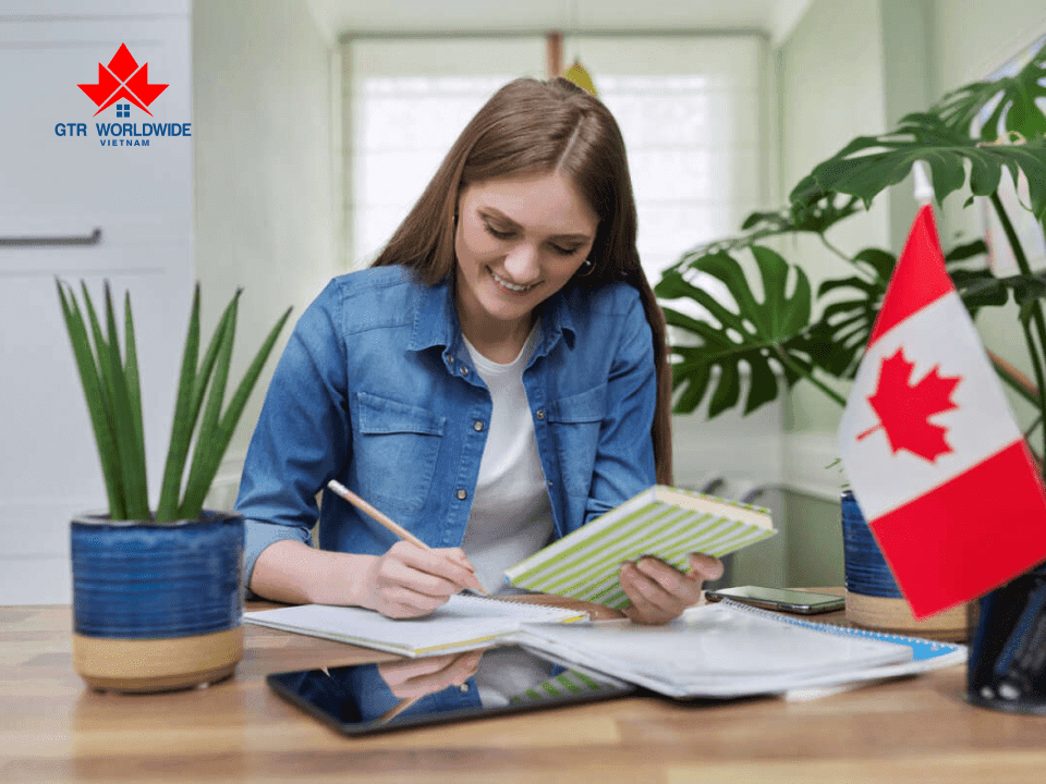 so sánh định cư úc hay canada dễ hơn dựa vào nền giáo dục