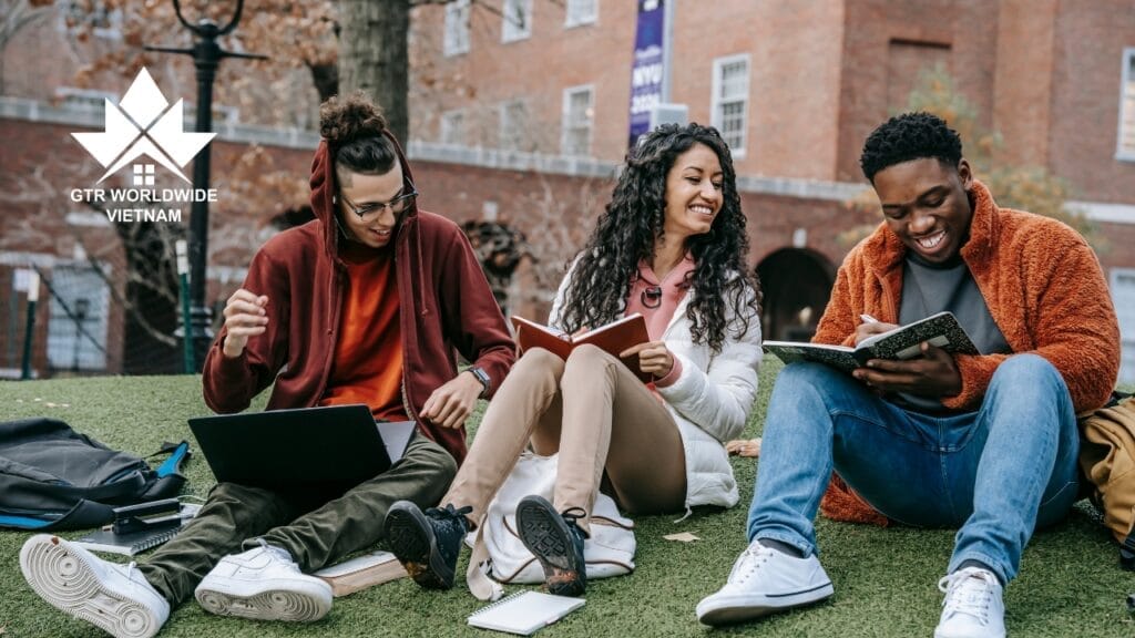 Những công việc part-time lương cao dành cho du học sinh tại Canada năm 2024 1 Những công việc part-time lương cao dành cho du học sinh tại Canada năm 2024