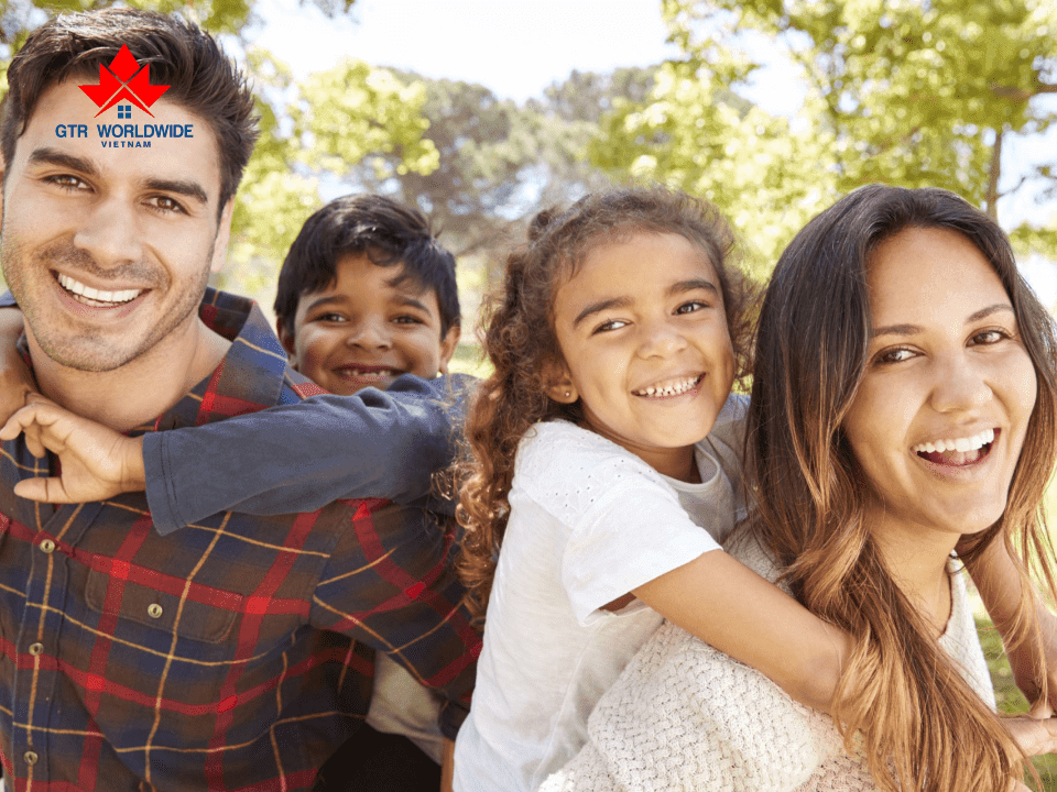 Diện mối liên hệ gia đình được ưu tiên xét trong dòng Alberta Express Entry