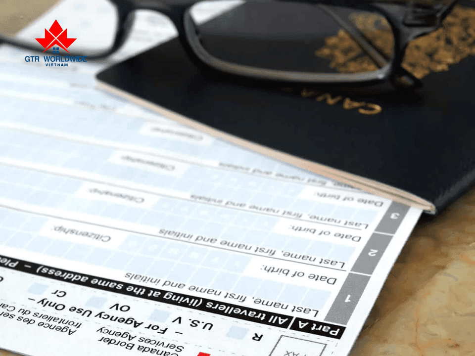 Ứng viên cần xem kỹ lưỡng các tiêu chí đánh giá khi nộp đơn định cư Alberta diện lao động