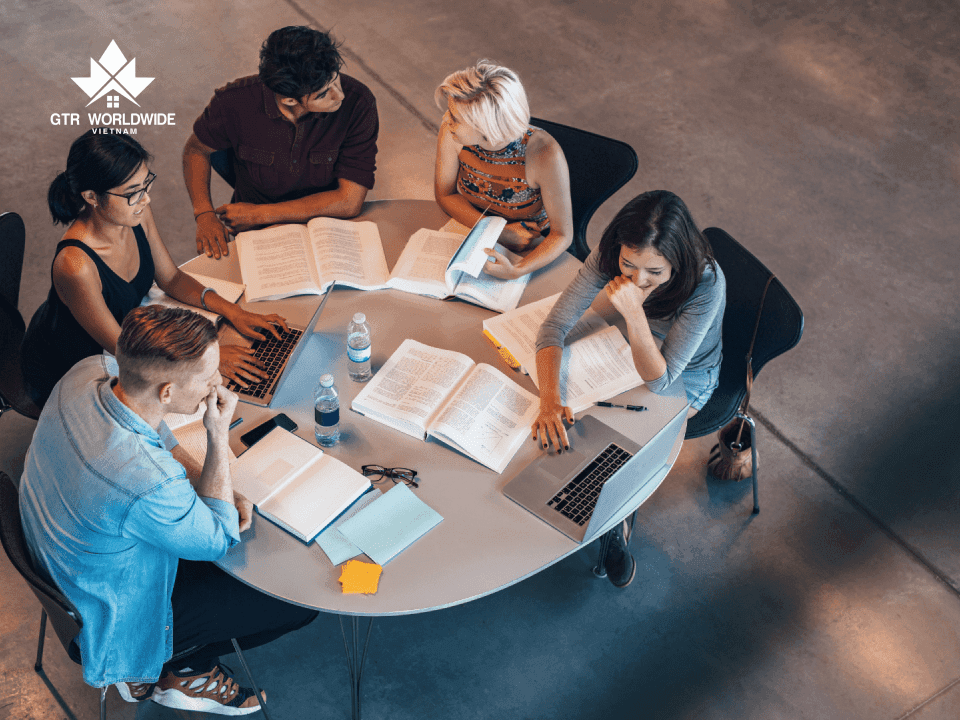 Tổng Hợp Chương Trình Định Cư Quebec Canada Mới Nhất 5 Chương trình định cư Quebec diện kinh doanh dành cho người muốn làm việc và phát triển doanh nghiệp tại Quebec