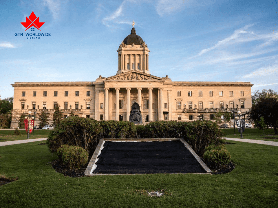 Nộp kế hoạch kinh doanh khi muốn định cư Manitoba Canada theo diện đầu tư