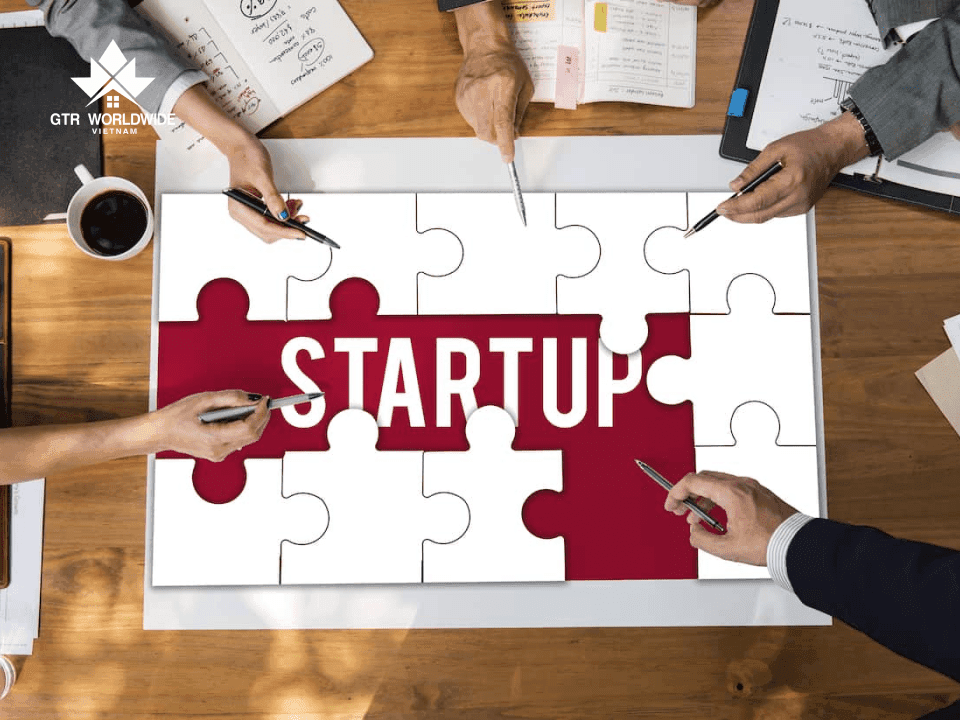 Doanh nhân hoặc nhân viên cấp cao tham gia chương trình ICT theo chính sách định cư Canada