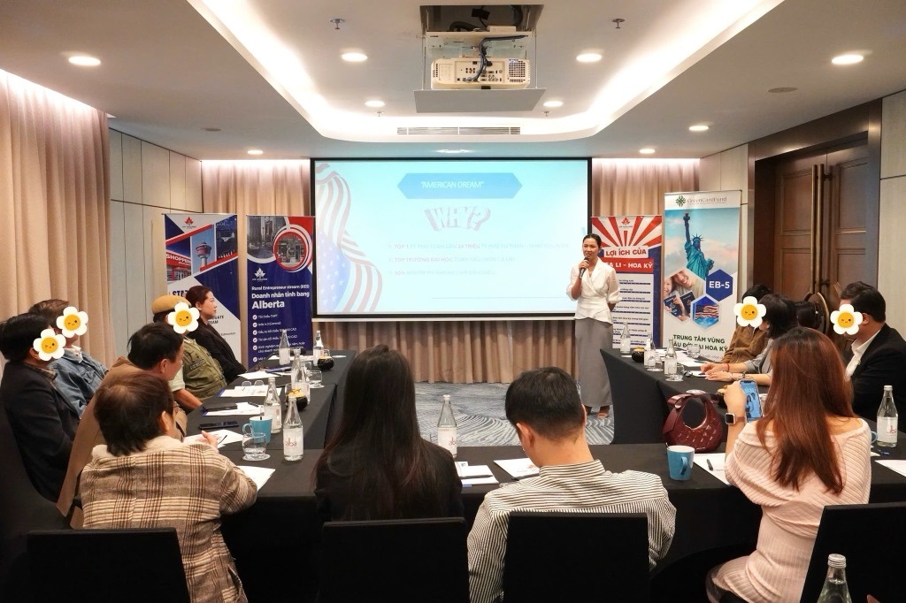 Chuỗi hội thảo định cư Mỹ - Canada tại 3 miền khép lại năm 2025 rực rỡ 11 gtrworldwide.com.vn